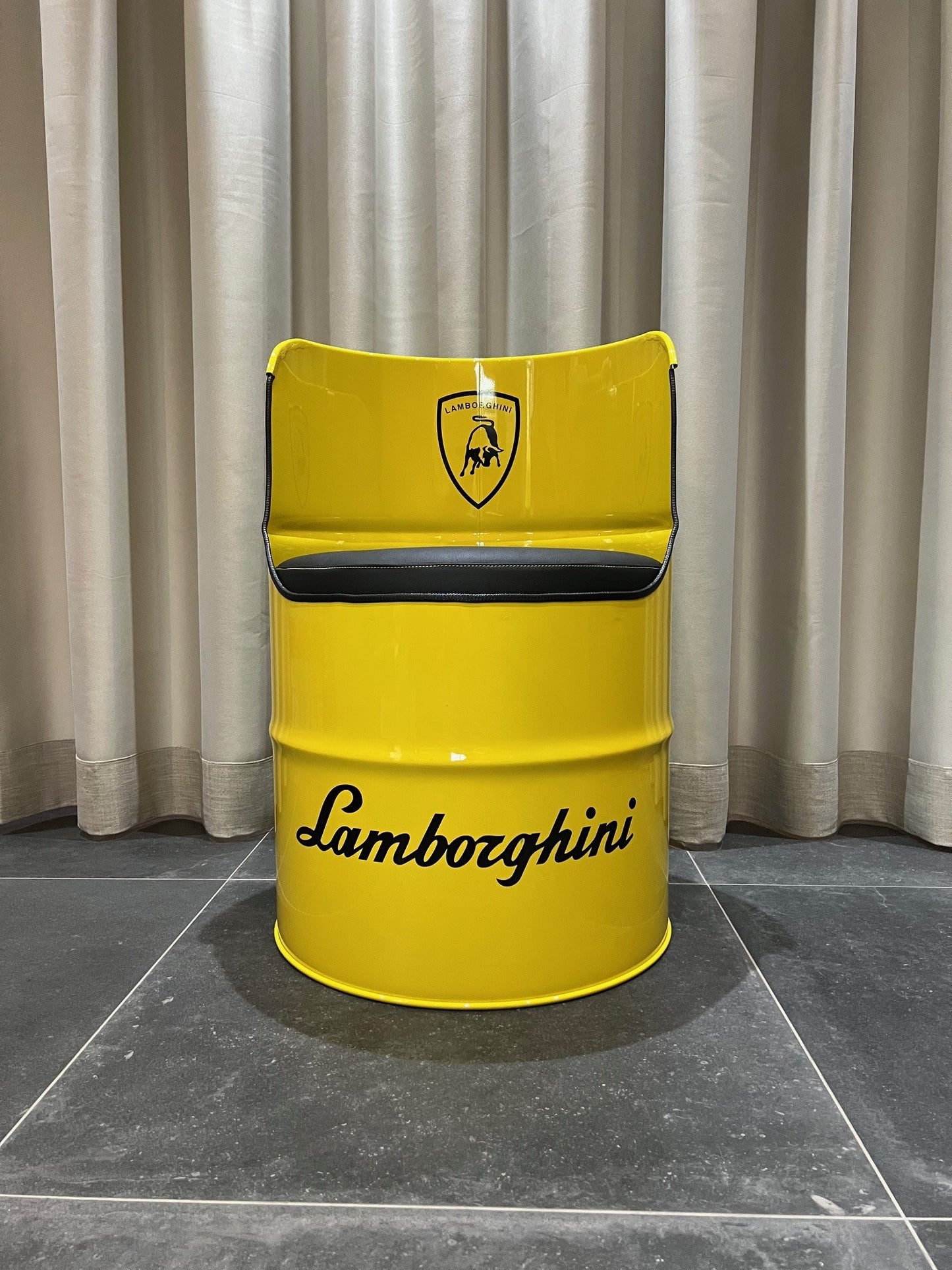 Barrel-Chair Lamborghini Edition