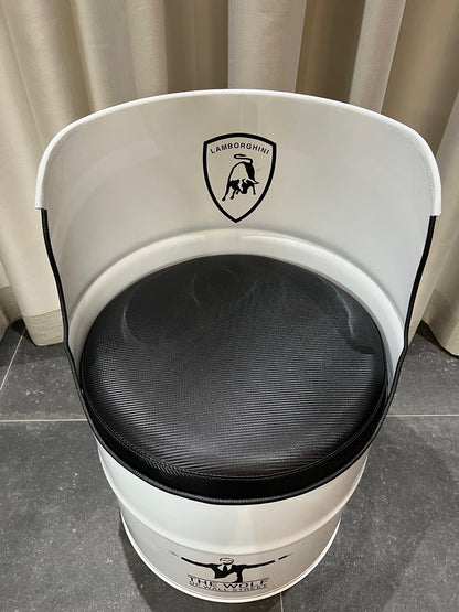 Barrel-chair Wolf of Wallstreet edition